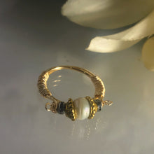Pearl and Rhinestone Ring